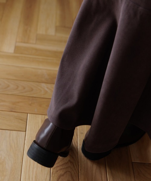 flower（フラワー）の「スエードマーメイドスカート（スカート・レディース・ブラウン/アイボリー・FREE）」の11枚目の写真