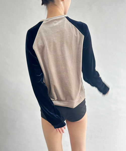 SIMONE WILD(シモーネワイルド)の「【SIMONE WILD FOR LULU】Raglan tee(Tシャツ/カットソー・レディース・シルバー・SMALL)」の4枚目の写真