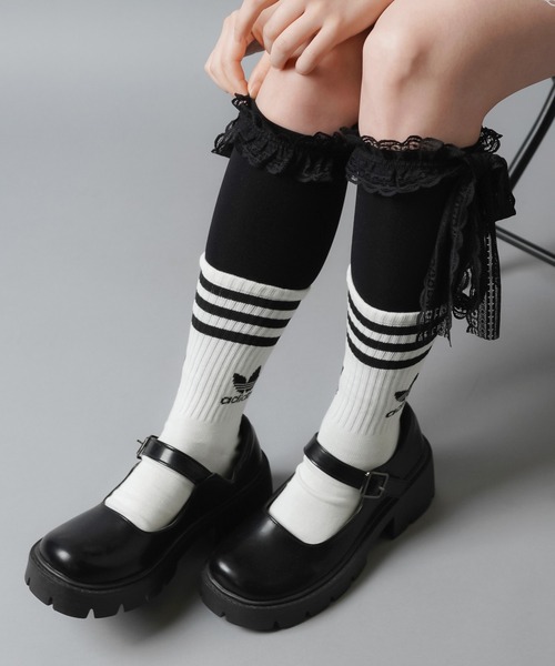 SPINNS(スピンズ)の「リボンレースデザイン シアーハイソックス(ソックス/靴下・レディース・ブラック/ホワイト・ONESIZE)」の11枚目の写真