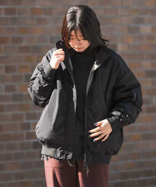 EKAL（エカル）の「撥水ボンバージャケット（ダウンジャケット/コート・レディース・ブラック/グレー・ONE）」の4枚目の写真