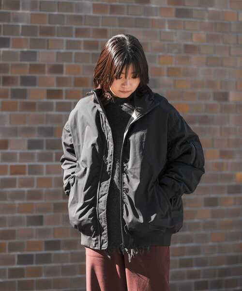 EKAL（エカル）の「撥水ボンバージャケット（ダウンジャケット/コート・レディース・ブラック/グレー・ONE）」の6枚目の写真