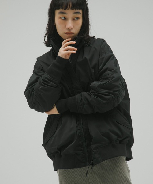 EKAL（エカル）の「撥水ボンバージャケット（ダウンジャケット/コート・レディース・ブラック/グレー・ONE）」の10枚目の写真