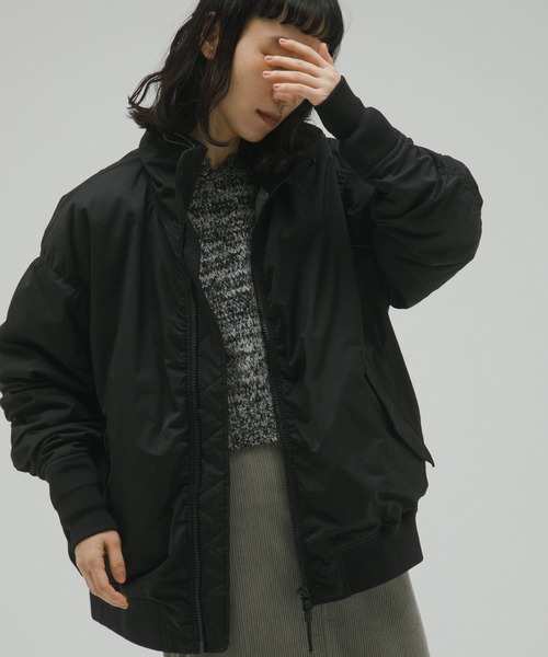 EKAL（エカル）の「撥水ボンバージャケット（ダウンジャケット/コート・レディース・ブラック/グレー・ONE）」の11枚目の写真