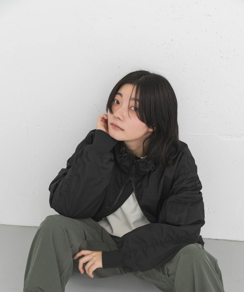 EKAL（エカル）の「撥水ボンバージャケット（ダウンジャケット/コート・レディース・ブラック/グレー・ONE）」の19枚目の写真