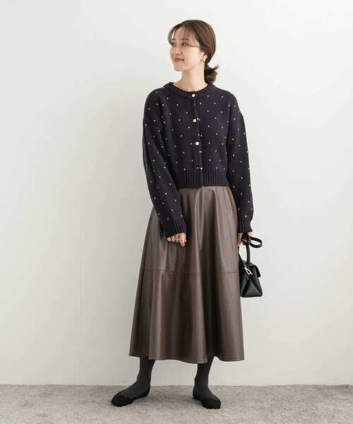 URBAN RESEARCH DOORS（アーバンリサーチドアーズ）の「ドットジャガードニットカーディガン（カーディガン/ボレロ・レディース・ベージュ/ネイビー・MEDIUM）」の19枚目の写真