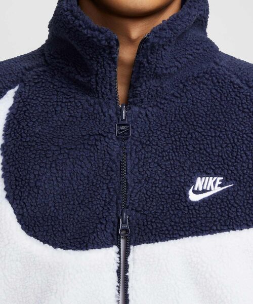 NIKE（ナイキ）の「ナイキ スポーツウェア スウッシュ メンズ フルジップ リバーシブル ボア ジャケット / Nike Sportswear Swoosh Men's Full-Zip Reversible Jacket BQ6546-411 Midnight Navy（ブルゾン・メンズ・ネイビー・XL/S/M/L/2XL）」の18枚目の写真