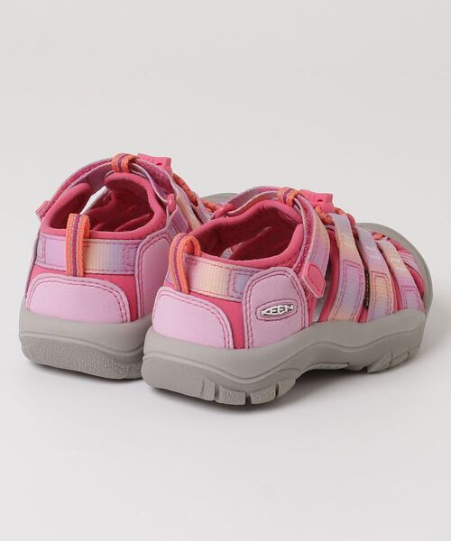 KEEN(キーン)の「NEWPORT H2 / ニューポート エイチツー / キッズ サンダル(サンダル・キッズ・ピンク・18cm/17cm/16cm/15cm/19.5cm/18.5cm)」の2枚目の写真