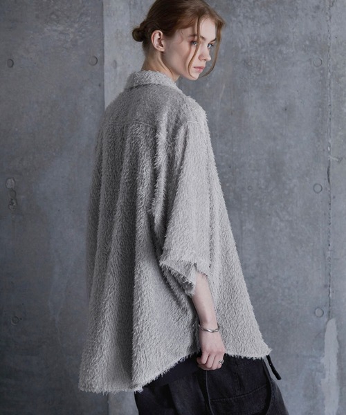 SERACE（セラス）の「【SERACE】Loose silhouette jacquard shaggy sheer short sleeve shirt / ルーズシルエットジャガードシャギーシアー半袖シャツ（シャツ/ブラウス・メンズ・ホワイト/ブラック/グレイッシュブルー・S/L/M）」の6枚目の写真
