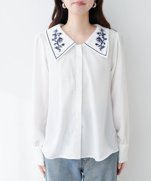 natural couture(ナチュラルクチュール)の「【WEB限定】配色刺繍衿レトロブラウス(シャツ/ブラウス・レディース・サックスブルー/オフホワイト/ブラウン・FREE)」の22枚目の写真