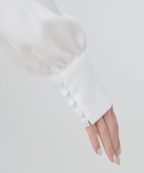 natural couture(ナチュラルクチュール)の「【WEB限定】配色刺繍衿レトロブラウス(シャツ/ブラウス・レディース・サックスブルー/オフホワイト/ブラウン・FREE)」の17枚目の写真
