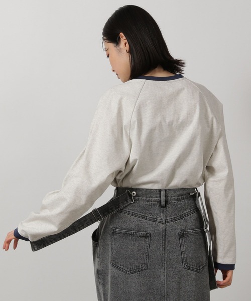 LAKOLE（ラコレ）の「リンガーロゴ長袖T / 318744（Tシャツ/カットソー・レディース・オートミール/チャコール/アイボリー・FREE）」の16枚目の写真