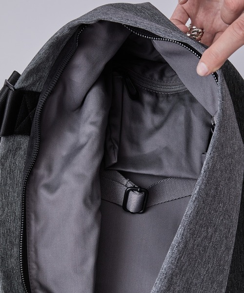 Cote&Ciel（コートエシエル）の「【Cote＆Ciel/コートエシエル】Isar EcoYarn(バックパック)（バックパック/リュック・メンズ・グレー/ブラック・FREE）」の12枚目の写真