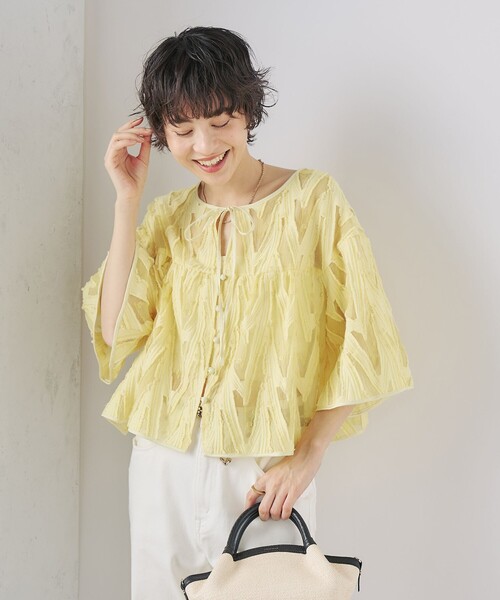 NOLLEY’S Sophi(ノーリーズソフィ)の「《セットアップ対応》キラキラカットジャガード2WAYブラウス(シャツ/ブラウス・レディース・イエロー系その他/ホワイト系その他2・38)」の1枚目の写真