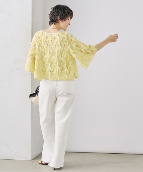 NOLLEY’S Sophi(ノーリーズソフィ)の「《セットアップ対応》キラキラカットジャガード2WAYブラウス(シャツ/ブラウス・レディース・イエロー系その他/ホワイト系その他2・38)」の7枚目の写真