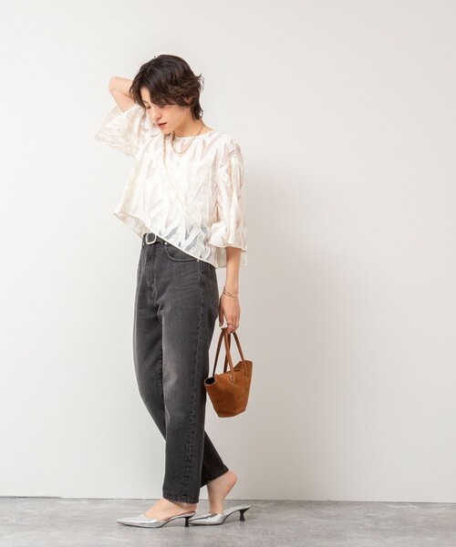 NOLLEY’S Sophi(ノーリーズソフィ)の「《セットアップ対応》キラキラカットジャガード2WAYブラウス(シャツ/ブラウス・レディース・イエロー系その他/ホワイト系その他2・38)」の14枚目の写真