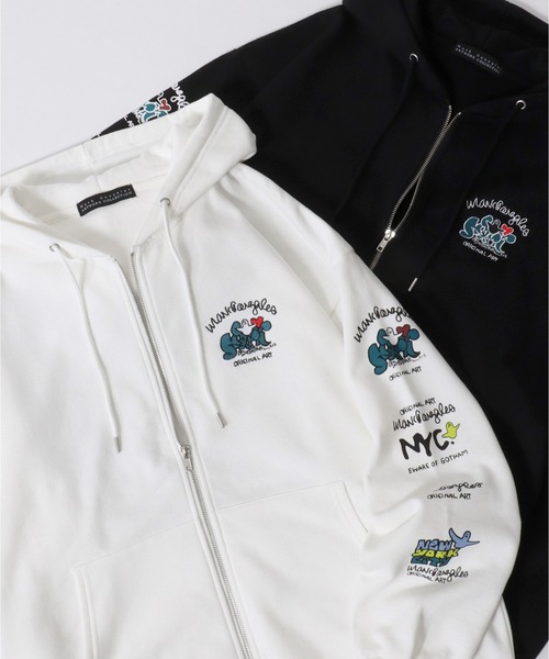 Mark Gonzales（マーク・ゴンザレス）の「MARK GONZALES ARTWORK COLLECTION/マークゴンザレス 別注 ワンポイント刺繍 バックプリント 袖プリント オーバーサイズ 裏起毛 フルジップパーカー フーディー レディース メンズ（パーカー・メンズ・アッシュグレー/ブラック/ホワイト/ホワイト系その他/ブラック系その他/グレー系その他・M/L/XL）」の3枚目の写真