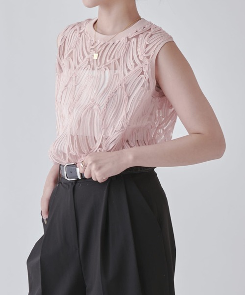 Lui's（ルイス）の「刺繍レースタンクトップ（Tシャツ/カットソー・レディース・ベージュ/ピンク/ブラック/アイボリー/ライトグレー・FREE）」の10枚目の写真