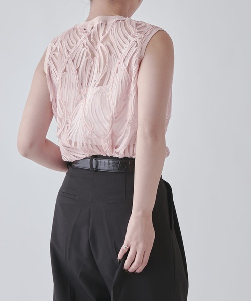 Lui's（ルイス）の「刺繍レースタンクトップ（Tシャツ/カットソー・レディース・ベージュ/ピンク/ブラック/アイボリー/ライトグレー・FREE）」の11枚目の写真