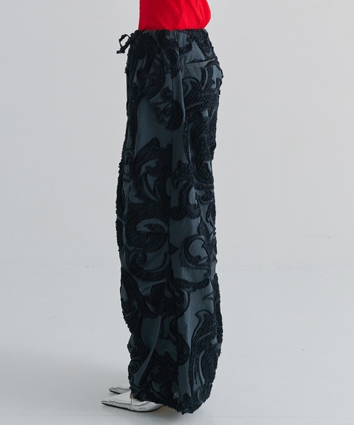 TAAKK（ターク）の「【TAAKK/ターク】PARACHUTE PANTS/パラシュートパンツ（その他パンツ・レディース・ブラック/ホワイト・2/1）」の6枚目の写真