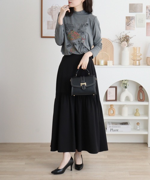 BRODIAEA(ブローディア)の「BRODIAEA ハイネックカットソー カラフル刺繍 スーパープレミアサーモ(Tシャツ/カットソー・レディース・ピンク/ブラック/オリーブ/チャコールグレー/ネイビー/ベージュ・40)」の15枚目の写真