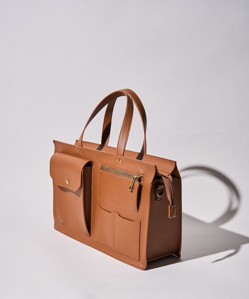 AMERICAN HOLIC(アメリカンホリック)の「マルチポケットスクエアA4ショルダートートバッグ(トートバッグ・レディース・ブラック/キャメル・FREE)」の13枚目の写真