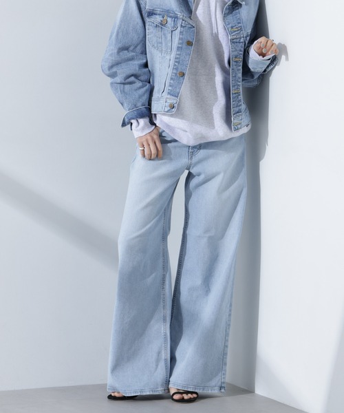 Lee（リー）の「Lee/WIDE(セットアップ可)（デニムパンツ・レディース・ライトブルー/ブラック・M/S）」の2枚目の写真