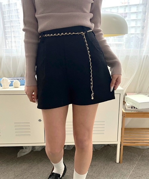 mumu（ムム）の「チェーン付きツイードショートパンツ（その他パンツ・レディース・ブラック/ホワイト/ピンク・FREE）」の2枚目の写真