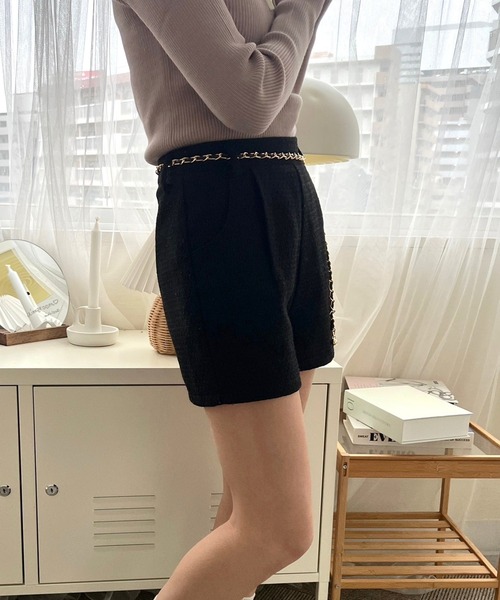 mumu（ムム）の「チェーン付きツイードショートパンツ（その他パンツ・レディース・ブラック/ホワイト/ピンク・FREE）」の4枚目の写真