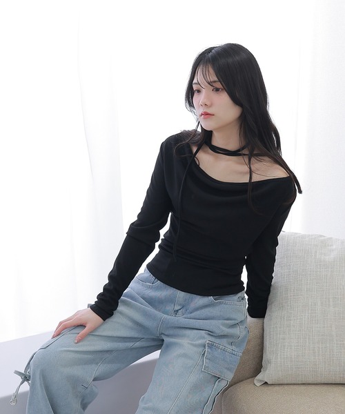 M DOLLY(エムドリー)の「choker ribbon tops/チョーカーリボントップス(Tシャツ/カットソー・レディース・ブラック/ホワイト・S/M)」の8枚目の写真