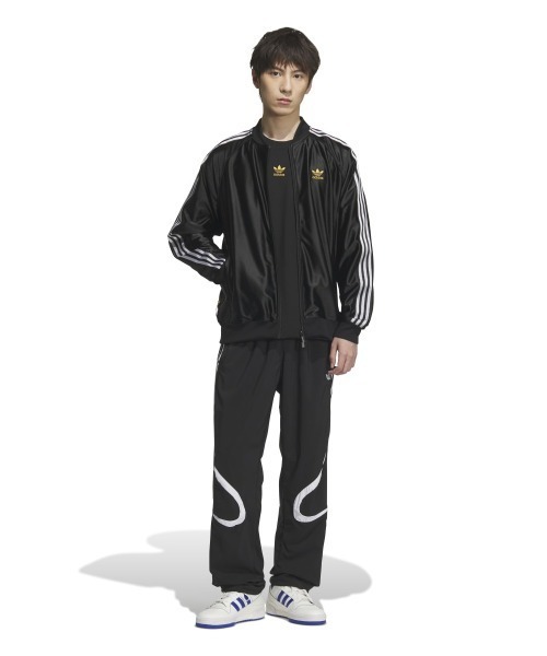adidas W SST トラックトップ IJ5021 BLACK adidas（アディダス）の「adidas アディダス W SST TRACKTOP