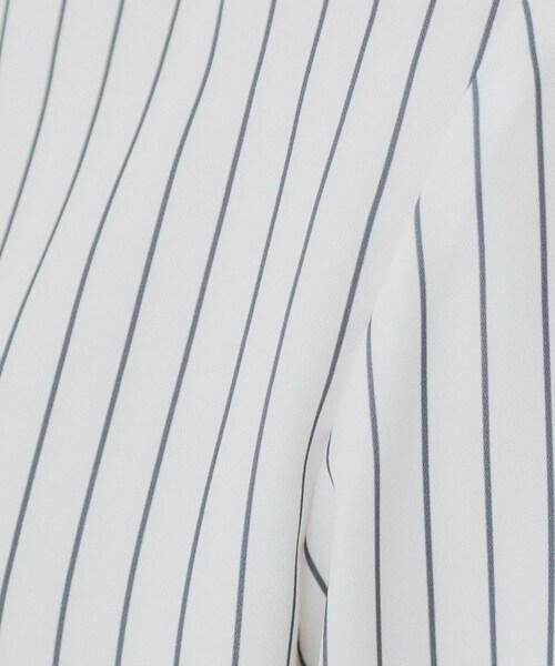 index(インデックス)の「Vネックパール調ブラウス【洗濯機洗い可/イージーアイロン】(シャツ/ブラウス・レディース・ナチュラル/ホワイト系5/ネイビー・36/40/38/42)」の15枚目の写真