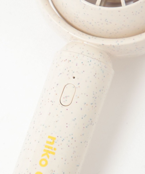 niko and...（ニコアンド）の「【FIZZ&RICH PARLOR】ペルチェファン（アウトドアグッズ・レディース・ブルー/オフホワイト・0）」の11枚目の写真