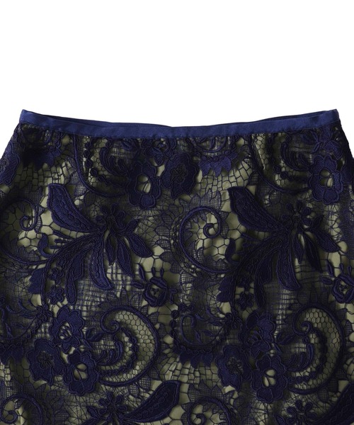 DRESSLAVE（ドレスレイブ）の「motief lace midi skirt(モチーフレースミディスカート)（スカート・レディース・ホワイト/ネイビー・38/36）」の17枚目の写真