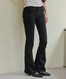 【伸縮性あり / 脚長美脚シルエット】セミフレアデニム