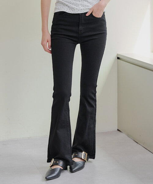 Another Branch olive des olive(アナザーブランチオリーブデオリーブ)の「【伸縮性あり / 脚長美脚シルエット】セミフレアデニム(デニムパンツ・レディース・その他/ブラック・SMALL/MEDIUM/FREE)」の13枚目の写真