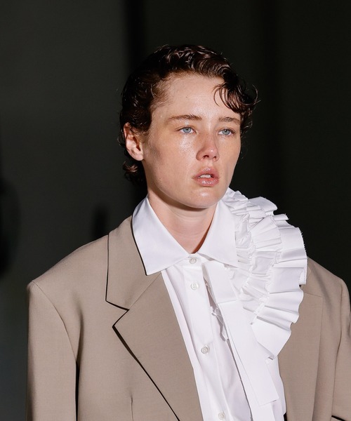 MSGM(エムエスジーエム)の「アシンメトリー ティアードフリル ポプリンシャツ(シャツ/ブラウス・レディース・ホワイト・38)」の7枚目の写真