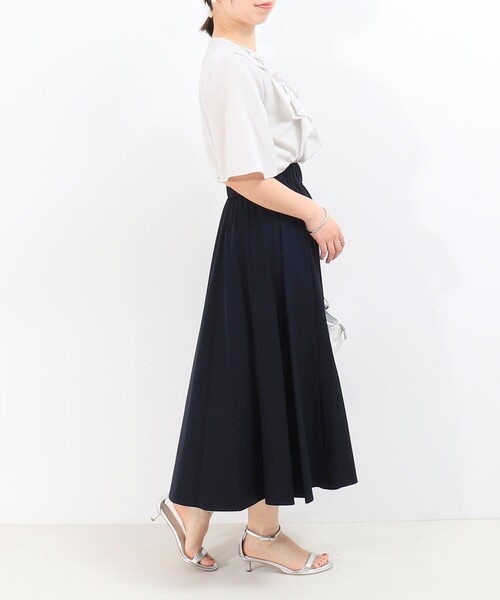 MICO COULIER（ミコクリエ）の「ナイロンストレッチスカート（スカート・レディース・キナリ/ネイビー・38/36）」の13枚目の写真