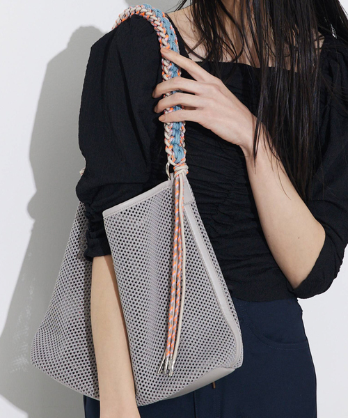 soeur（スール）の「●SOUER/メッシュトート（トートバッグ・レディース・ライトグレー/ブラック・フリー）」の3枚目の写真