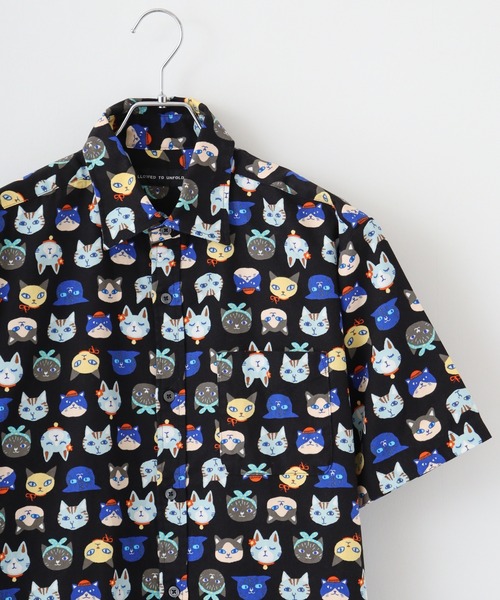Рубашка с животным принтом, обычный воротник, короткий рукав, унисекс (Animal print regular collar short sleeve shirt)