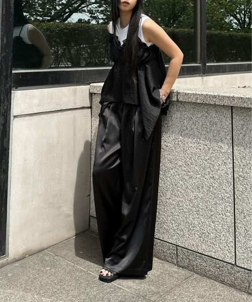 LVEU.（ラブユ.）の「【LVEU.】フリルキャミビスチェ / トップス キャミソール キャミ フリル ワッシャー くしゅくしゅ ビスチェ レイヤード ブラック ZOZOTOWN限定（キャミソール・レディース・ブラック・FREE）」の10枚目の写真