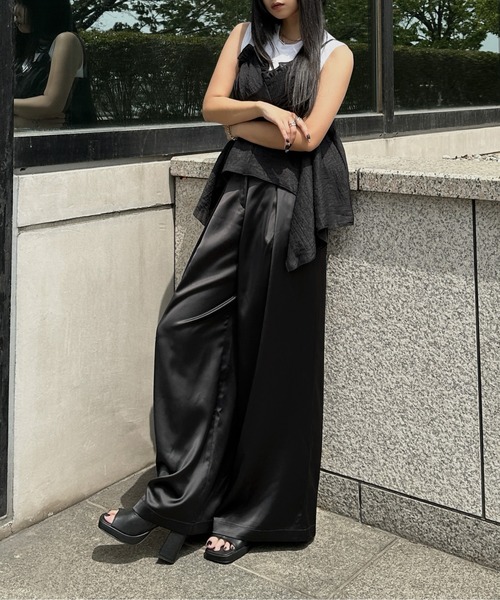 LVEU.（ラブユ.）の「【LVEU.】フリルキャミビスチェ / トップス キャミソール キャミ フリル ワッシャー くしゅくしゅ ビスチェ レイヤード ブラック ZOZOTOWN限定（キャミソール・レディース・ブラック・FREE）」の14枚目の写真