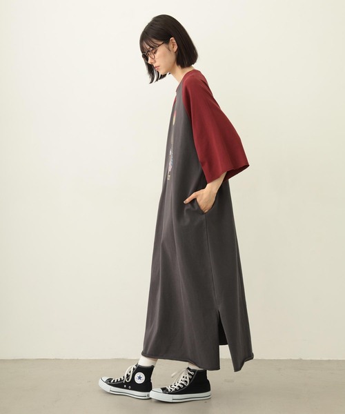 MILKFED.（ミルクフェド）の「EAGLE B/B TEE DRESS（ワンピース・レディース・オートミール/チャコール/ネイビー・ONE SIZE）」の5枚目の写真