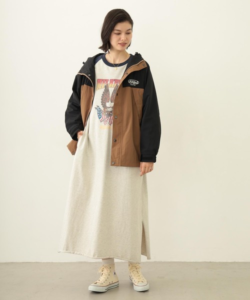 MILKFED.（ミルクフェド）の「EAGLE B/B TEE DRESS（ワンピース・レディース・オートミール/チャコール/ネイビー・ONE SIZE）」の13枚目の写真