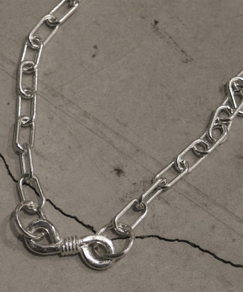 STUDIOUS（ステュディオス）の「【gift hand】Sv 8coil necklace（ネックレス・メンズ・シルバー・FREE）」の3枚目の写真