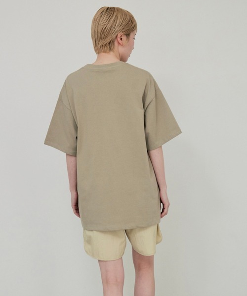 lit（リット）の「Embroidery Loose TEE（Tシャツ/カットソー・レディース・オフホワイト/ダークグリーン/カーキ/ブラウン・FREE）」の17枚目の写真
