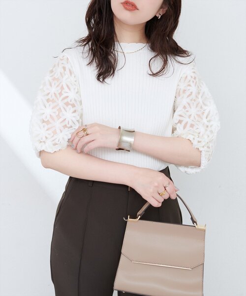 SAINT LAURENT♡フラワーエンブロイダリーニット SAINT LAURENT♡フラワーエンブロイダリーニット