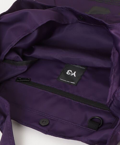 Y-3(ワイスリー)の「Y-3 TOTE(トートバッグ・メンズ・プラム・ONE SIZE)」の7枚目の写真