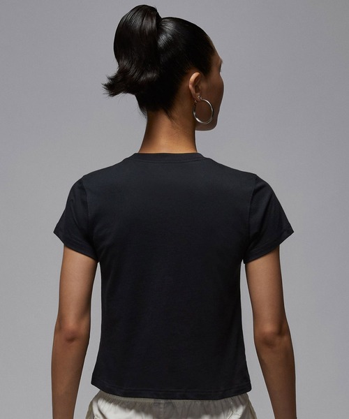 JORDAN BRAND（ジョーダンブランド）の「JORDAN BRAND AS W J FLT SS SHGF GFX TEE TT / ジョーダン ブランド ウィメンズ ジョーダン FLT SHGF GFX S/S Tシャツ TT / NIKE【SP】（Tシャツ/カットソー・レディース・ブラック・XS/M/S）」の9枚目の写真