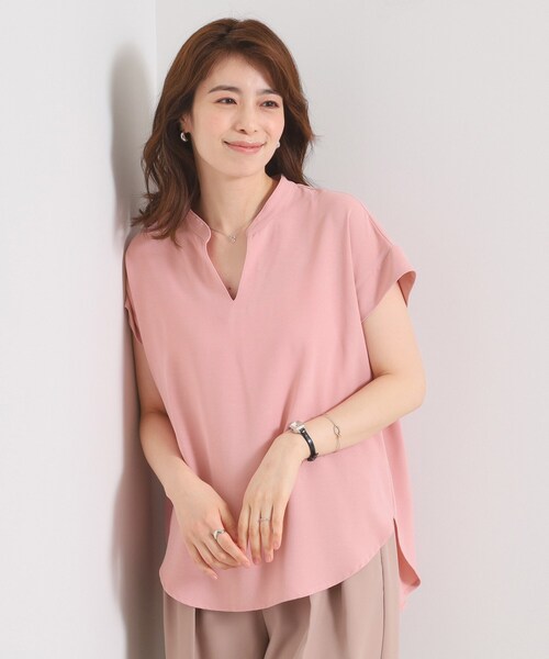 ITS'DEMO（イッツデモ）の「【接触冷感／手洗い可】バックギャザーブラウス（シャツ/ブラウス・レディース・ライトグレー/ベビーピンク/ライトブルー/ブラック/オフホワイト・00）」の5枚目の写真