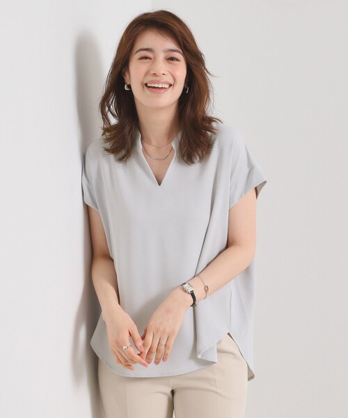 ITS'DEMO（イッツデモ）の「【接触冷感／手洗い可】バックギャザーブラウス（シャツ/ブラウス・レディース・ライトグレー/ベビーピンク/ライトブルー/ブラック/オフホワイト・00）」の11枚目の写真